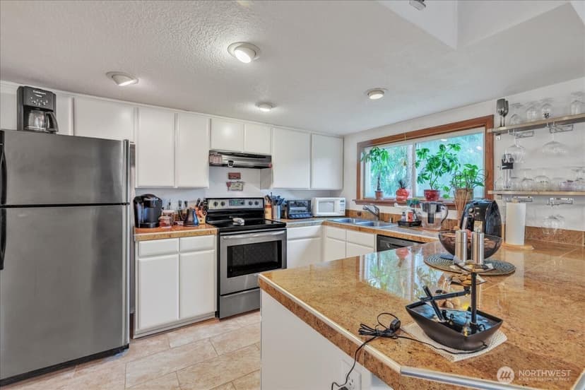 Property photo for 411 N Yakima Avenue, Tacoma photo 10