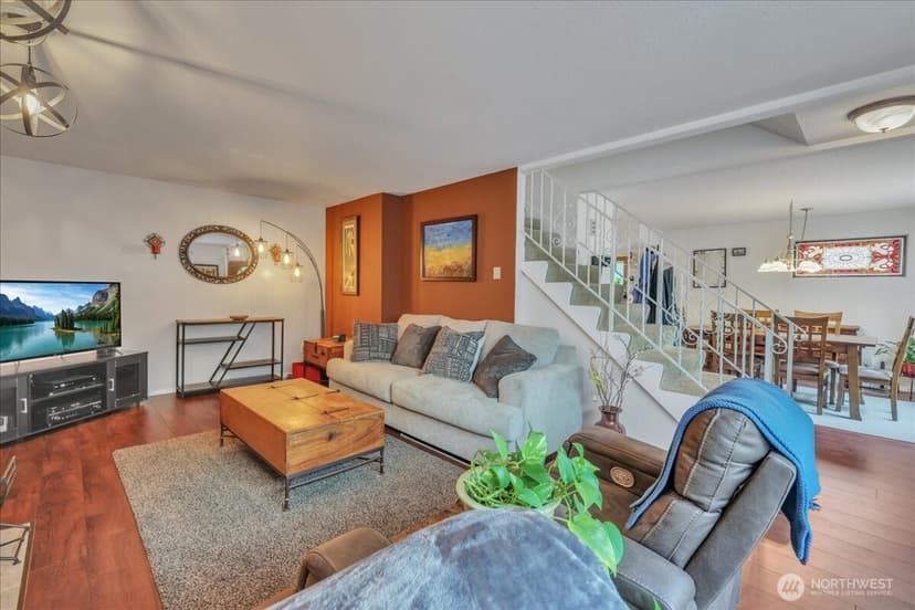 Property photo for 411 N Yakima Avenue, Tacoma photo 6