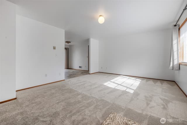 Property photo for 27203 Church Creek Loop NW, Stanwood photo 4