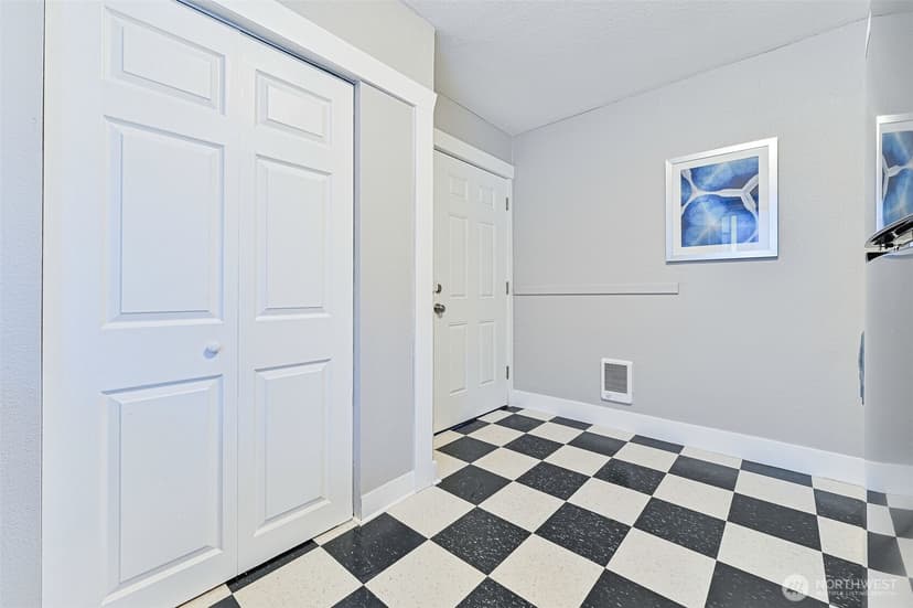 Property photo for 420 E 46th Street, Tacoma photo 21