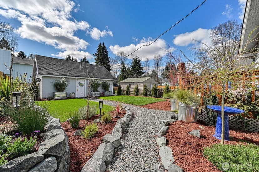 Property photo for 420 E 46th Street, Tacoma photo 2
