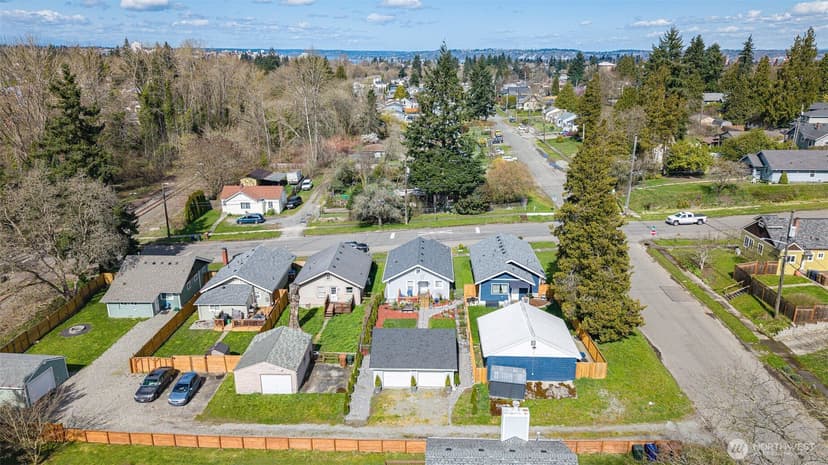 Property photo for 420 E 46th Street, Tacoma photo 28