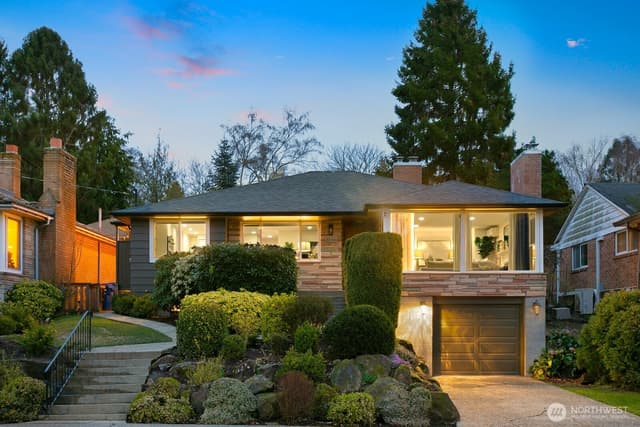 Property photo for 2830 32nd Avenue W, Seattle
