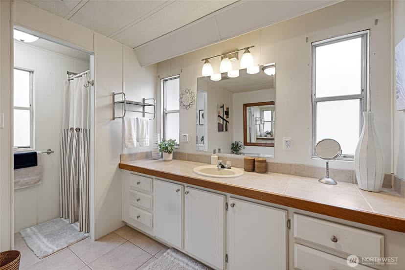 Property photo for 507 131st Street E #A, Tacoma photo 19