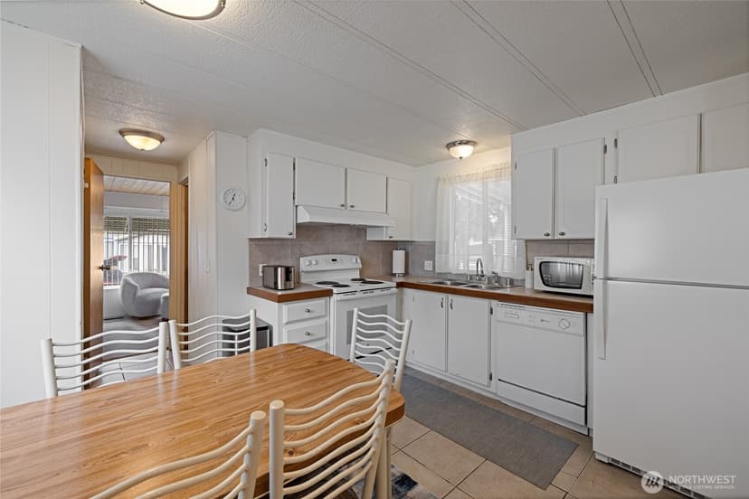 Property photo for 507 131st Street E #A, Tacoma photo 11