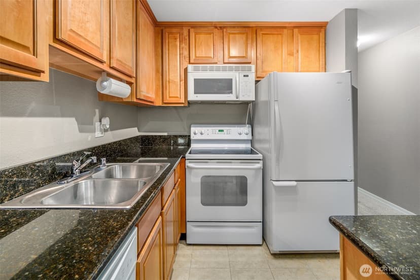 Property photo for 20318 Bothell Everett Highway #A204, Bothell photo 13
