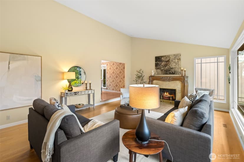 Property photo for 11818 Marine View Drive SW, Burien photo 6