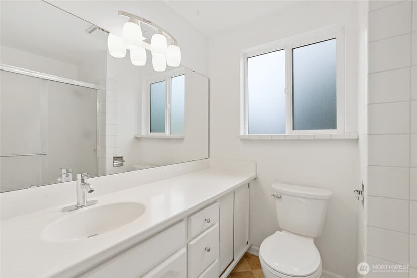 Property photo for 5810 36th Avenue E, Tacoma photo 21