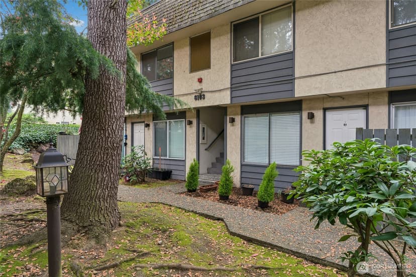 Property photo for 6103 204th Street SW #B2, Lynnwood photo 12