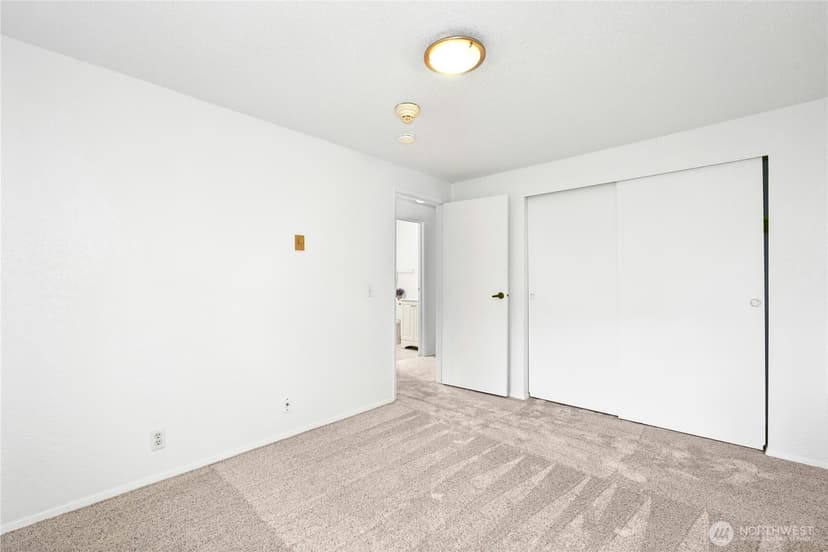 Property photo for 6103 204th Street SW #B2, Lynnwood photo 21