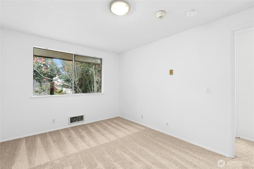 Property photo for 6103 204th Street SW #B2, Lynnwood photo 20