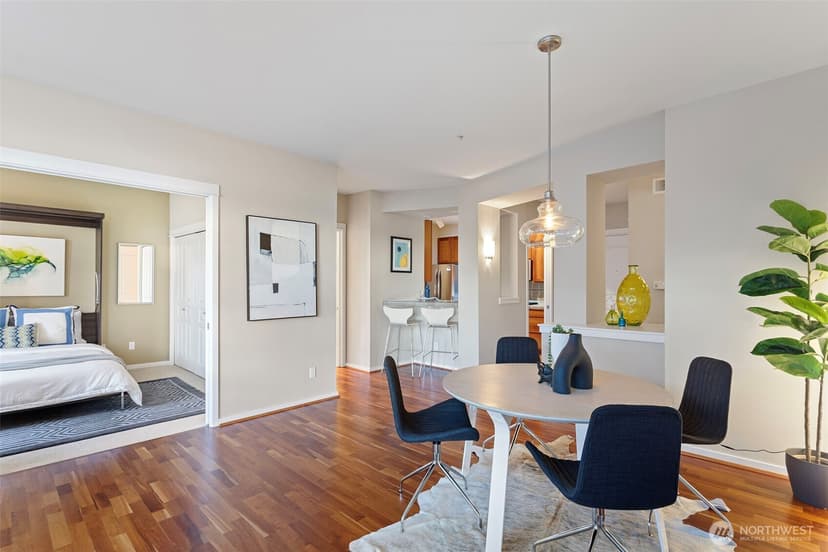 Property photo for 1900 Alaskan Way #514, Seattle photo 14