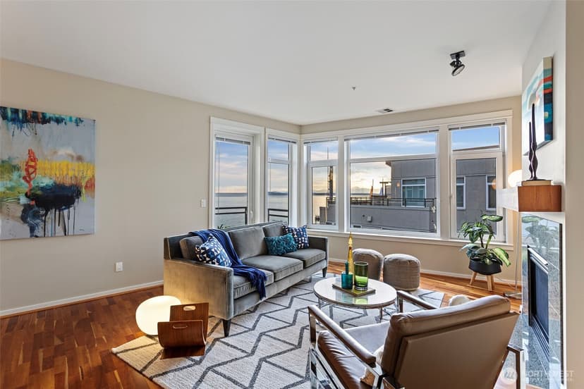 Property photo for 1900 Alaskan Way #514, Seattle photo 5