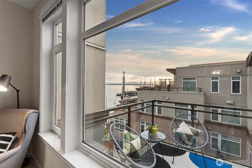 Property photo for 1900 Alaskan Way #514, Seattle photo 20