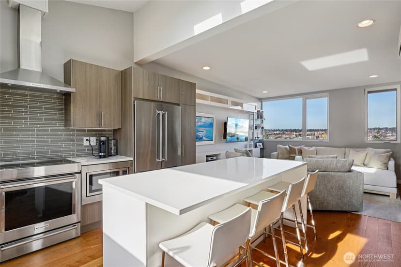 Property photo for 1230 W Emerson Street, Seattle