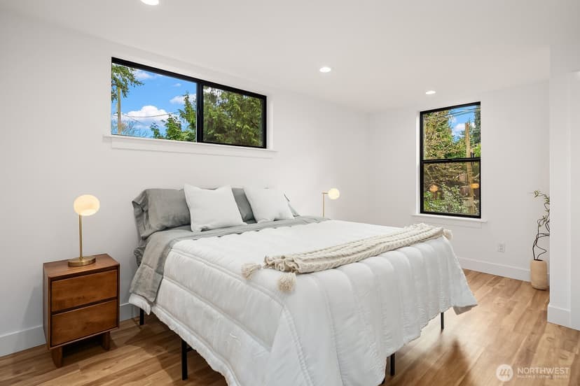 Property photo for 2613 NE 87th Street, Seattle photo 6