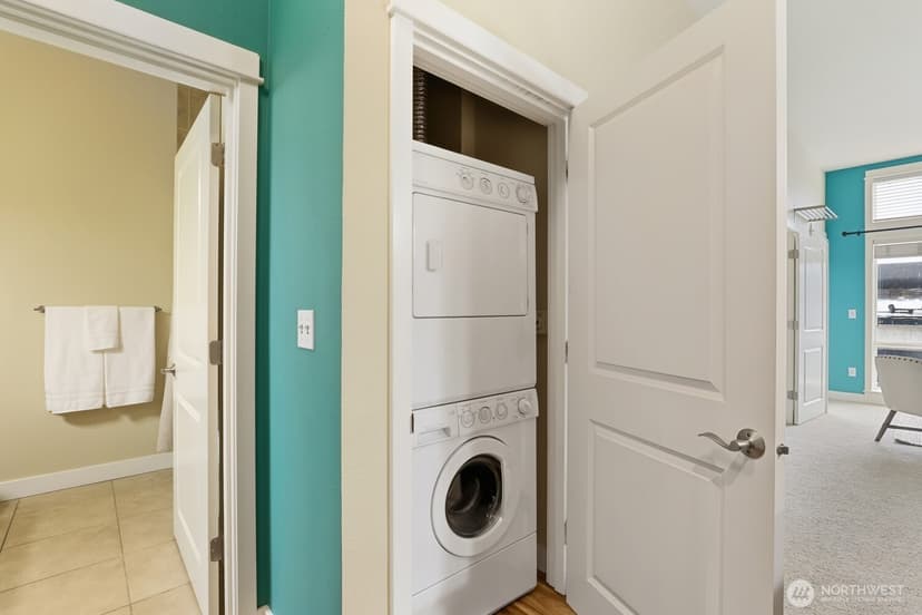Property photo for 400 Washington Avenue #415, Bremerton photo 16
