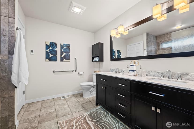 Property photo for 4925 Harbor View Drive NE, Tacoma photo 23