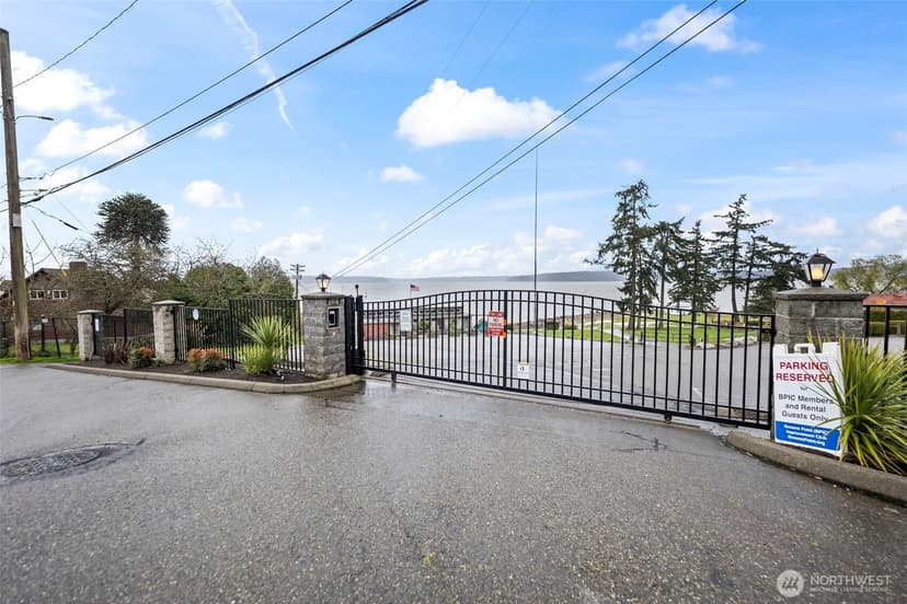 Property photo for 4925 Harbor View Drive NE, Tacoma photo 35