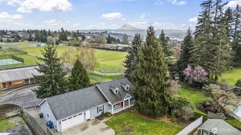 Property photo for 4925 Harbor View Drive NE, Tacoma photo 38