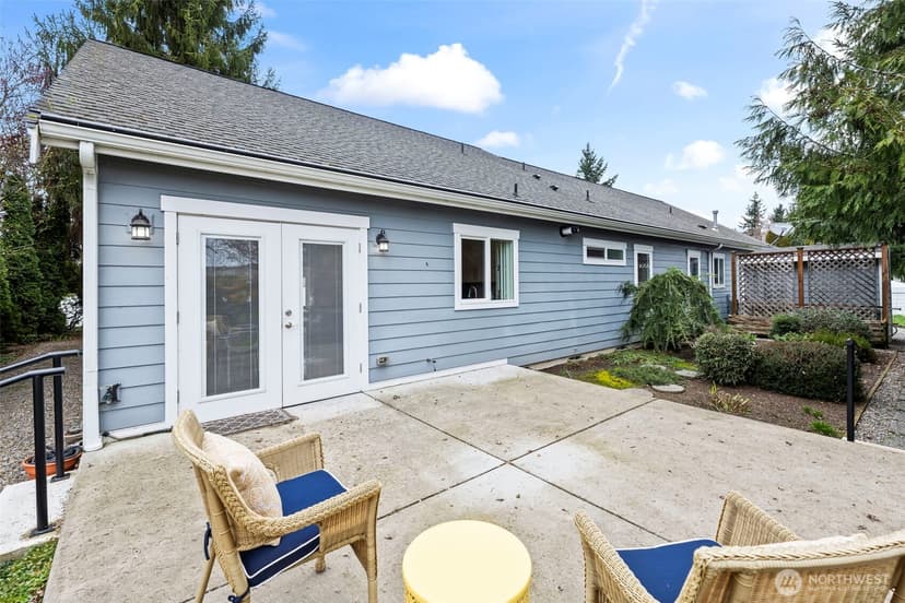 Property photo for 4925 Harbor View Drive NE, Tacoma photo 6