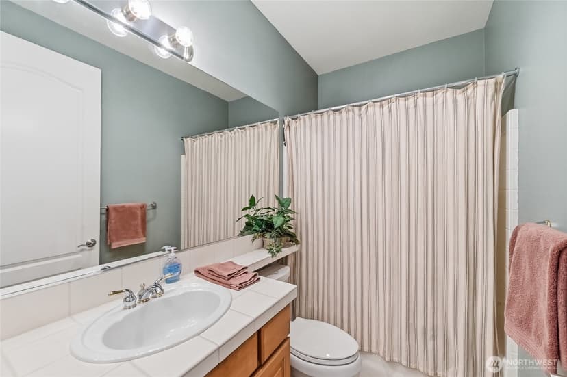 Property photo for 12521 237th Way NE, Redmond photo 18