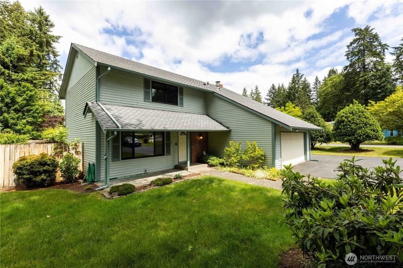 Property photo for 2222 NE Lexington Drive, Bremerton photo 2