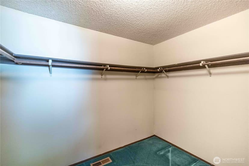 Property photo for 2222 NE Lexington Drive, Bremerton photo 22