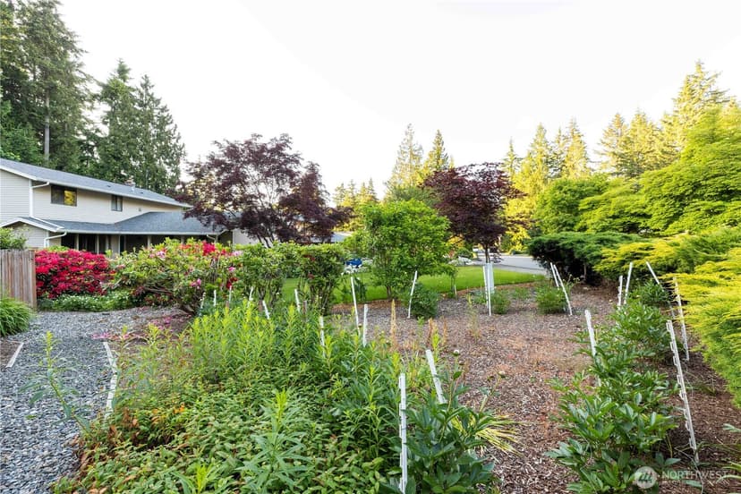 Property photo for 2222 NE Lexington Drive, Bremerton photo 29