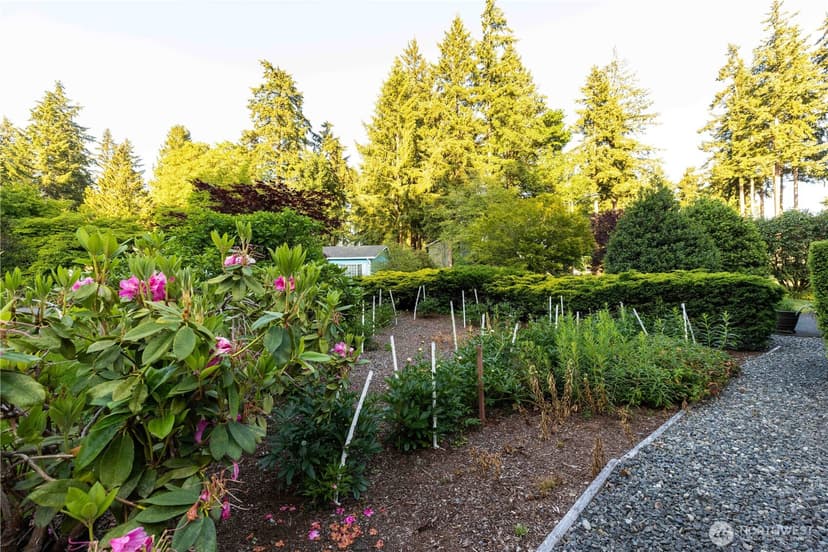 Property photo for 2222 NE Lexington Drive, Bremerton photo 28