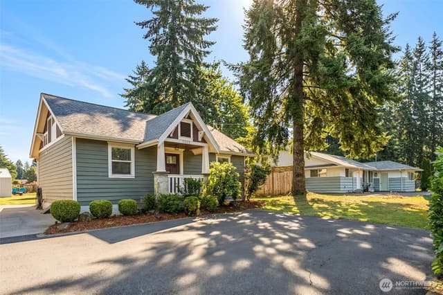 Property photo for 11303 86th Avenue E, Puyallup photo 2