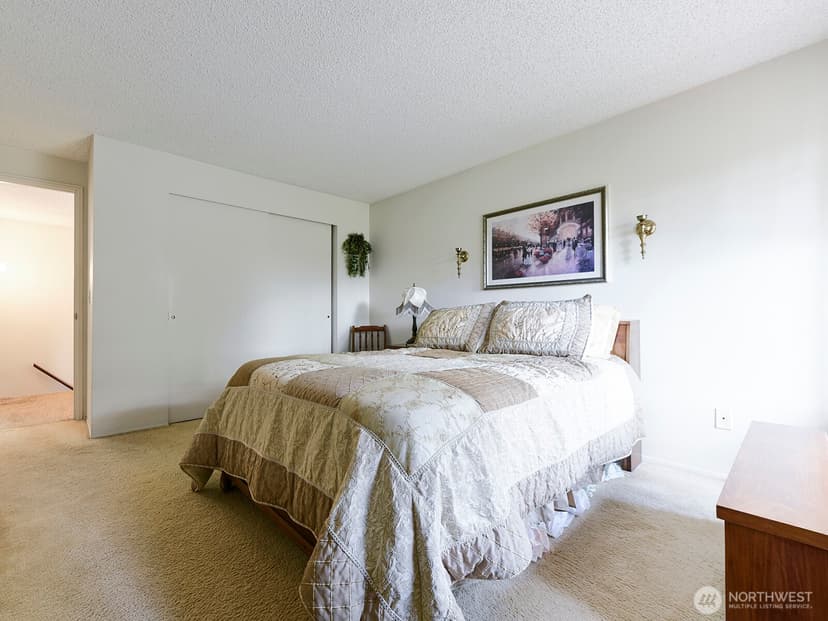 Property photo for 7713 Zircon Drive SW, Lakewood photo 17