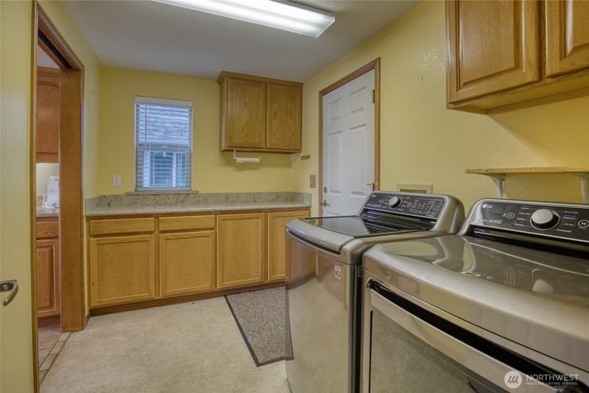 Property photo for 257 Chaparral Street SE, Ocean Shores photo 28