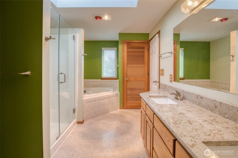 Property photo for 257 Chaparral Street SE, Ocean Shores photo 34