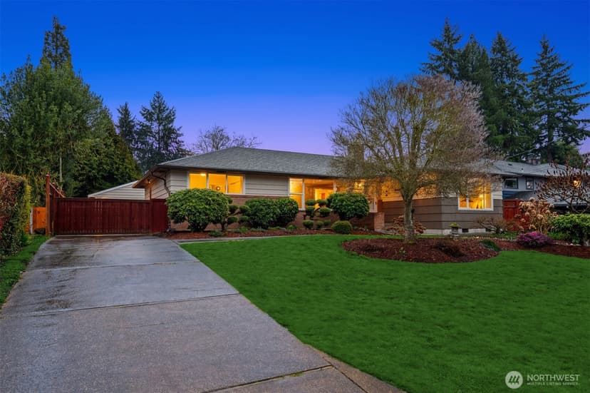 Property photo for 16534 4th Avenue S, Burien photo 3