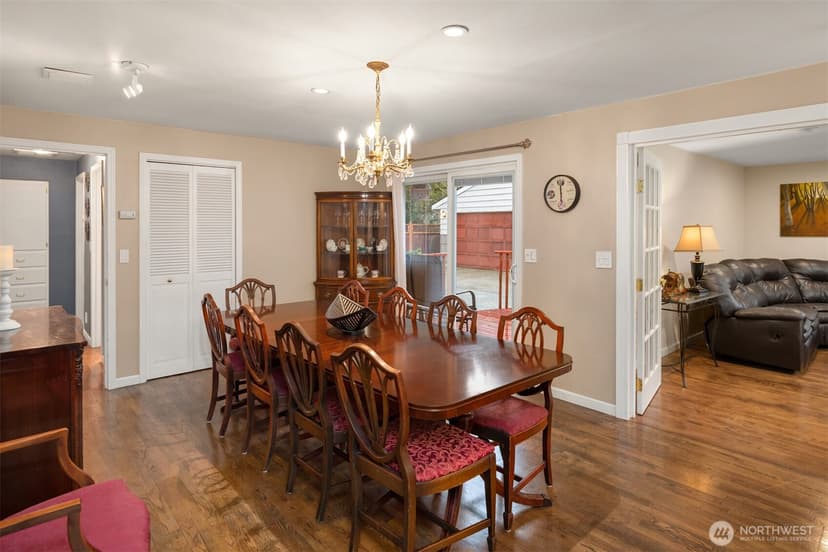Property photo for 16534 4th Avenue S, Burien photo 9