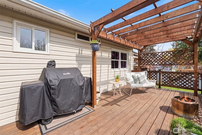 Property photo for 6005 21st Street SW, Seattle photo 15