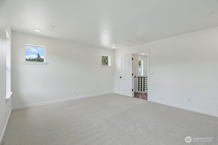 Property photo for 23962 36th Avenue SE #4, Bothell photo 33