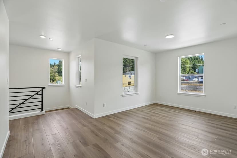 Property photo for 23962 36th Avenue SE #4, Bothell photo 16