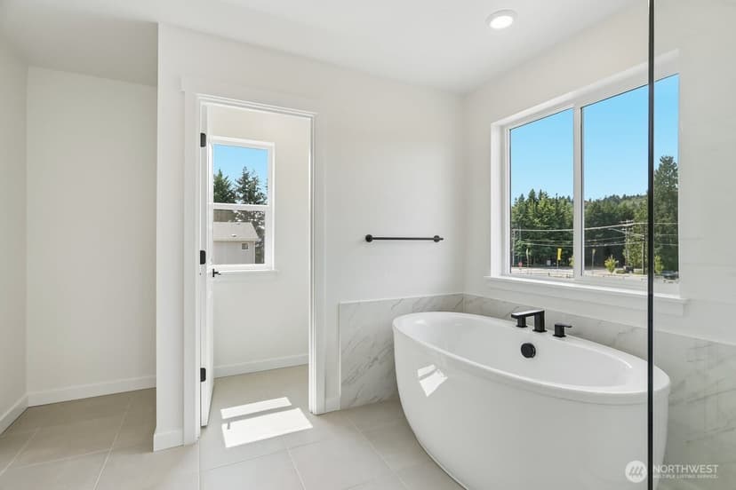 Property photo for 23962 36th Avenue SE #4, Bothell photo 37
