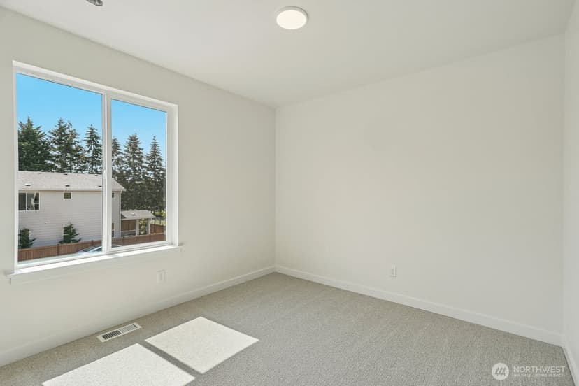 Property photo for 23962 36th Avenue SE #4, Bothell photo 20