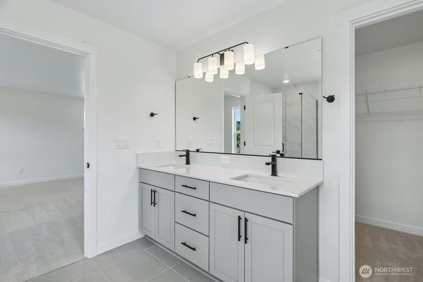 Property photo for 23962 36th Avenue SE #4, Bothell photo 34