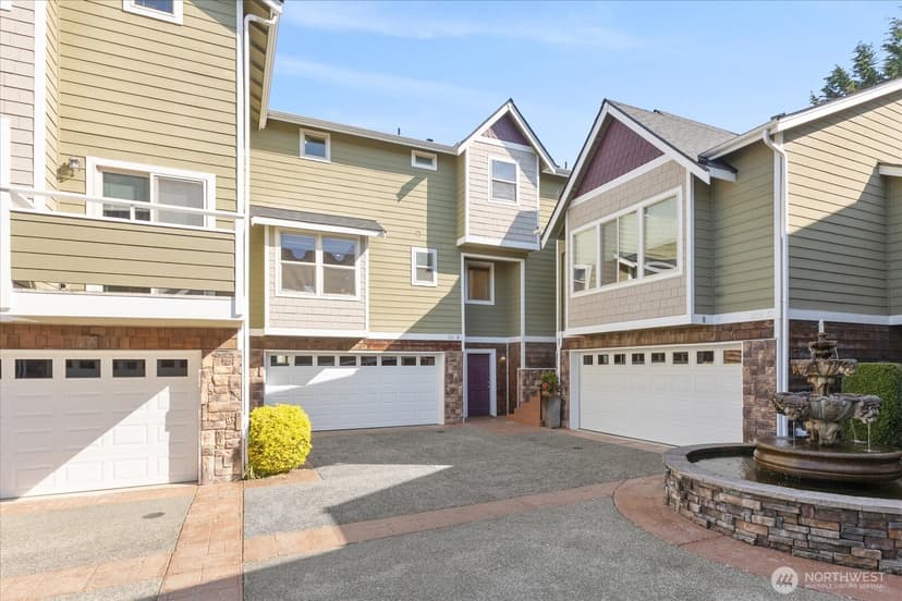 Property photo for 205 Avenue E #B, Snohomish photo 33