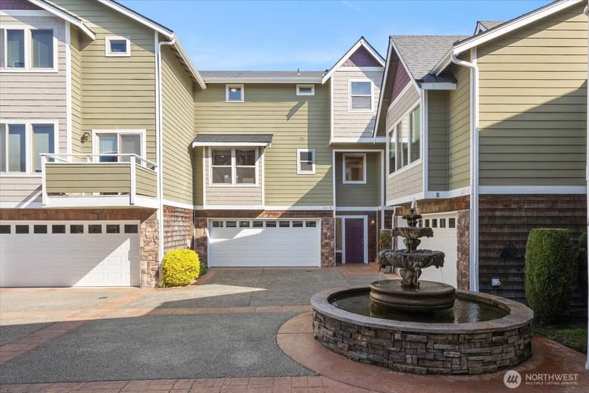 Property photo for 205 Avenue E #B, Snohomish photo 32