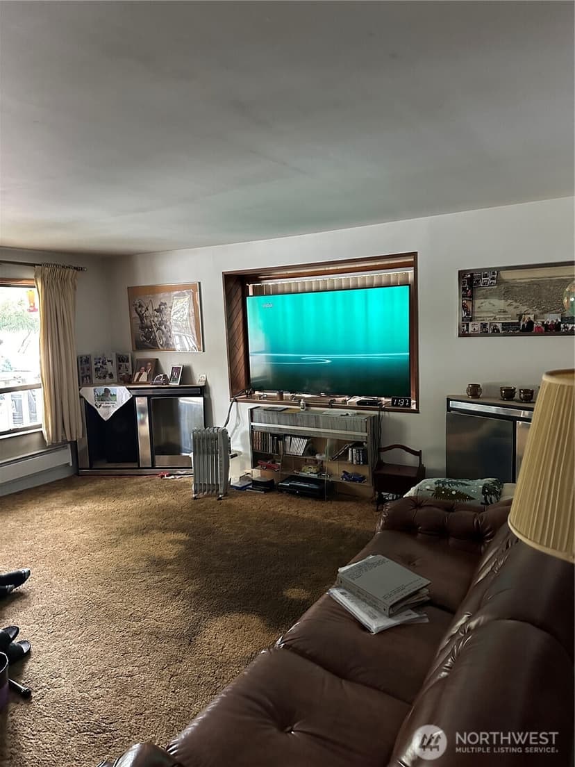 Property photo for 7033 S 116th Place, Seattle photo 6