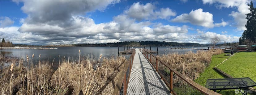 Property photo for 4214 W Lake Sammamish Parkway NE #310, Redmond photo 3