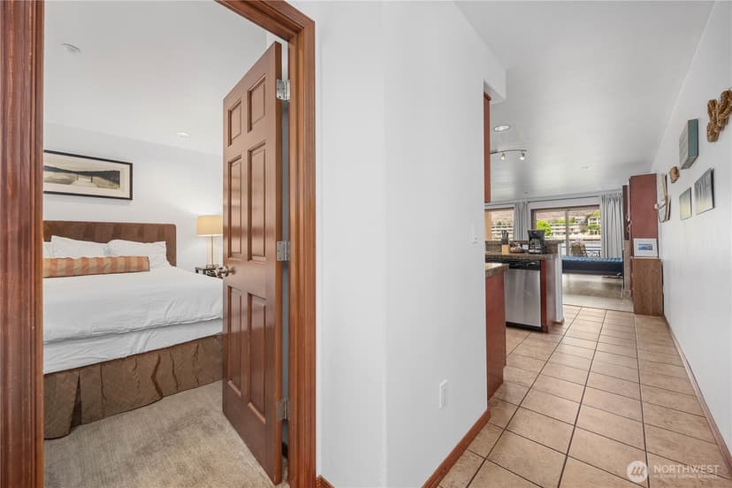 Property photo for 322 W Woodin Avenue #615, Chelan photo 2