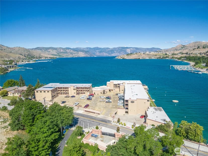 Property photo for 322 W Woodin Avenue #615, Chelan photo 31