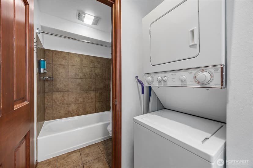 Property photo for 322 W Woodin Avenue #615, Chelan photo 16