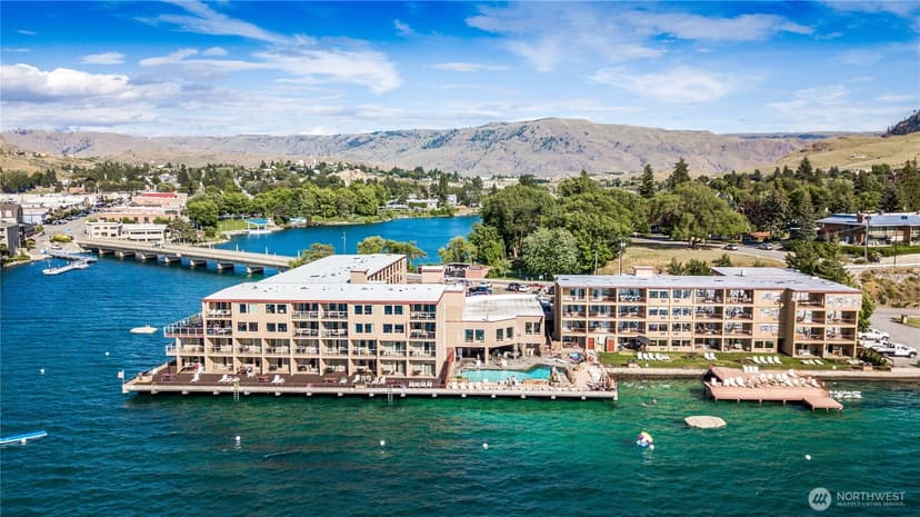 Property photo for 322 W Woodin Avenue #615, Chelan photo 29